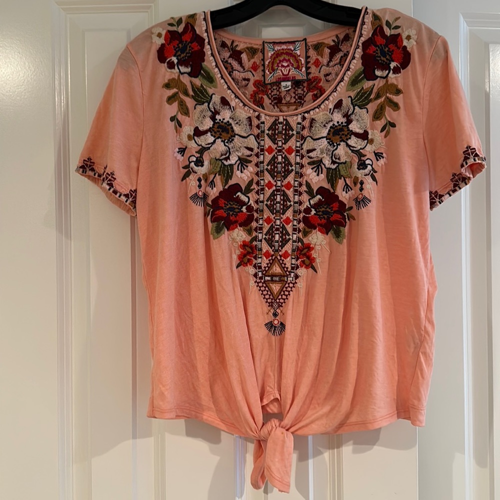 Peach embroidered Johnny was tshirt